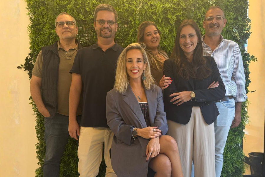 Gestores de crédito Maxfinance Team 